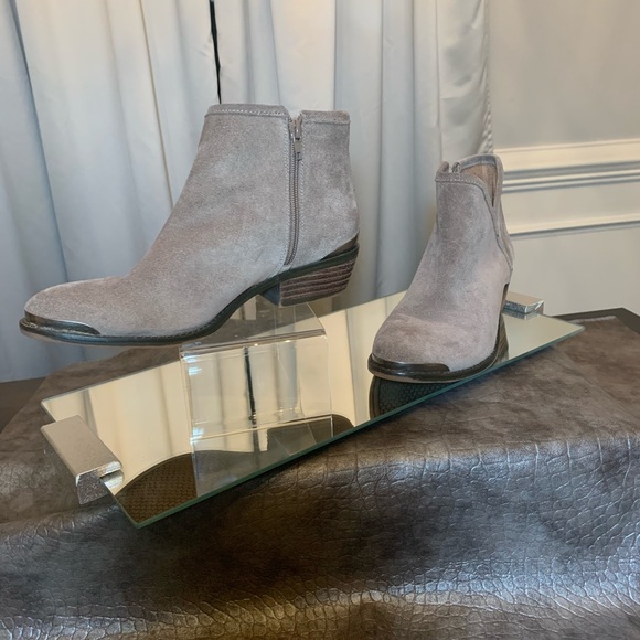 Lucky Brand Women’s Size 7.5 Suede Booties - Picture 1 of 3
